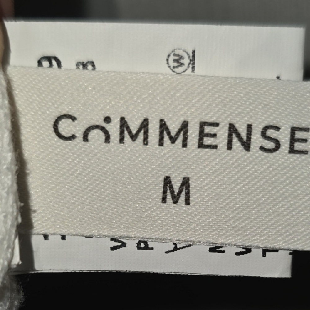 Commense White Sweater - Picture 3 of 3